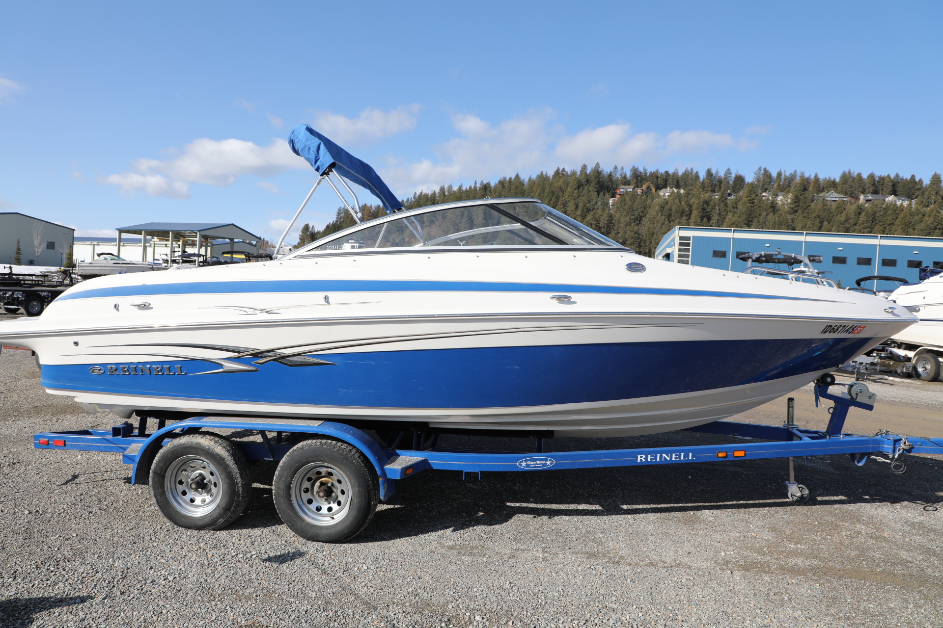 2011 Reinell 220 LSE $31,947  2011 Reinell 220 LSE $31,947 HAGADONEMARINE.COM 208-664-8274